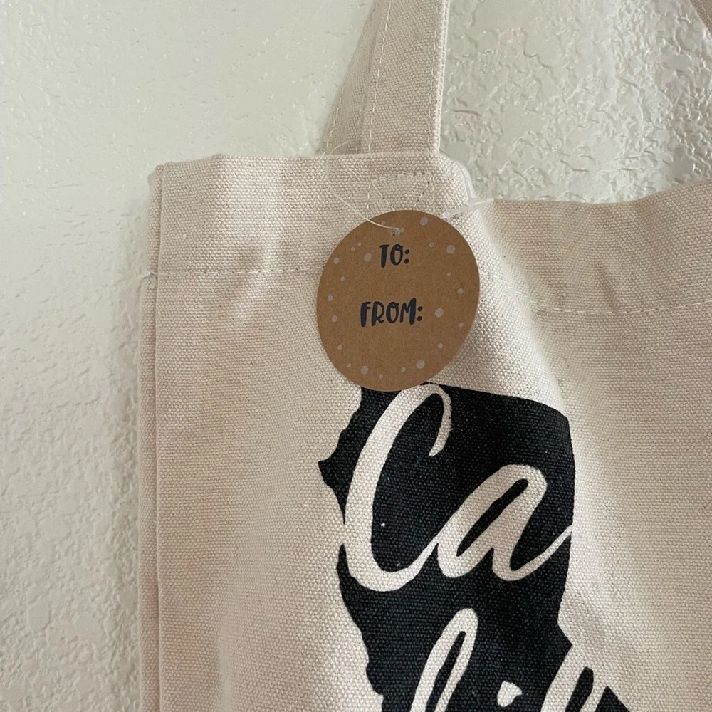 NWT California tote bag small with state motif